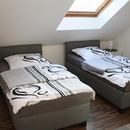 Ferienwohnung Kempf Mandelbachtal Ommersheim Εξωτερικό φωτογραφία